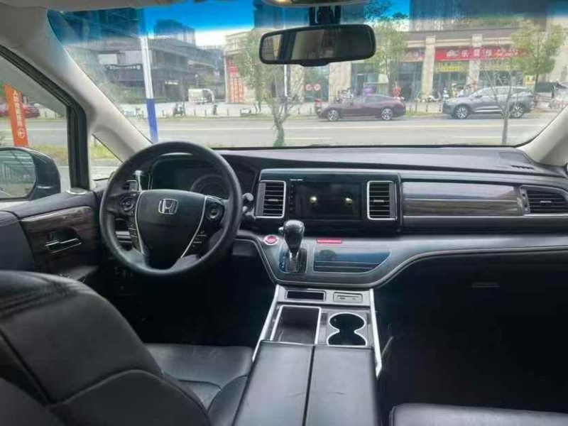 赣州17年本田艾力绅5