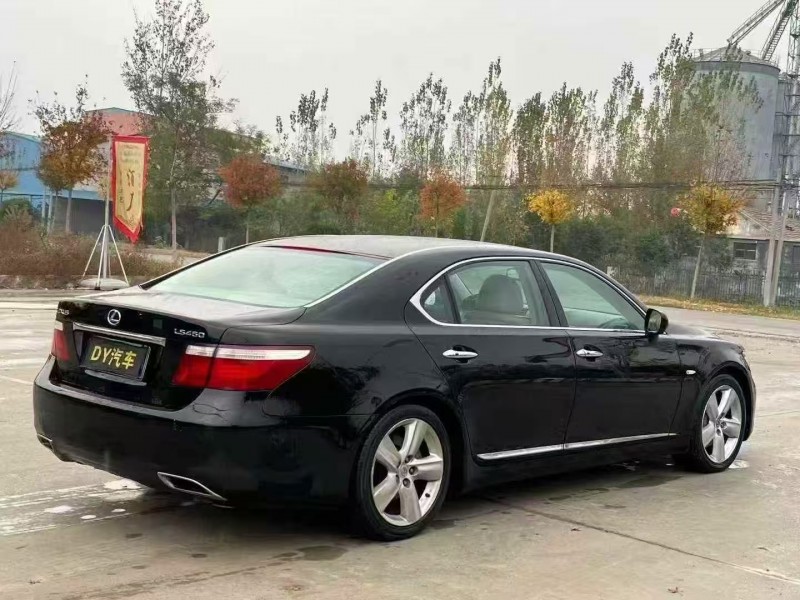 广州07年雷克萨斯LS8