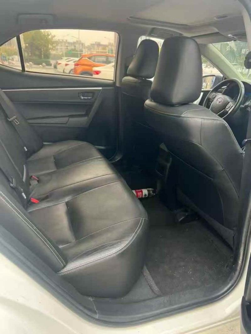 新余19年丰田雷凌5