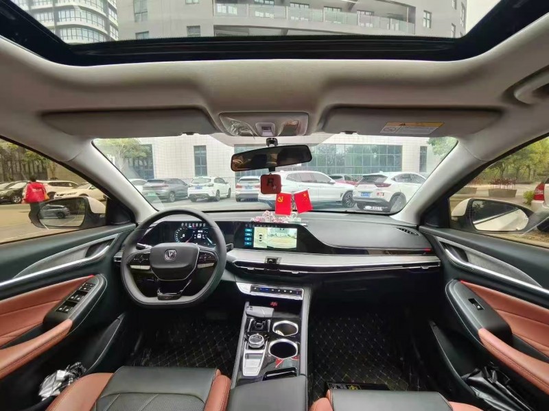 广州24年长安汽车逸动5