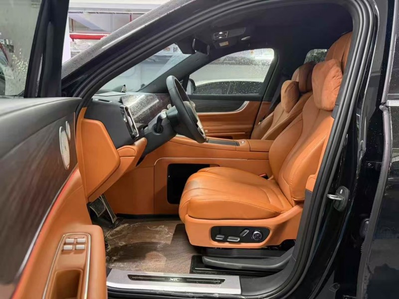 广州25年华为智选问界4