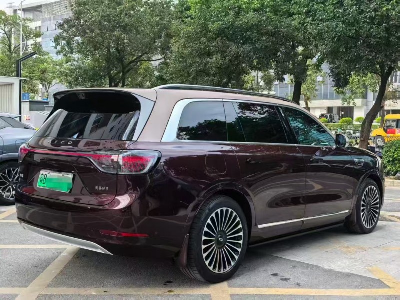 广州25年华为智选问界8