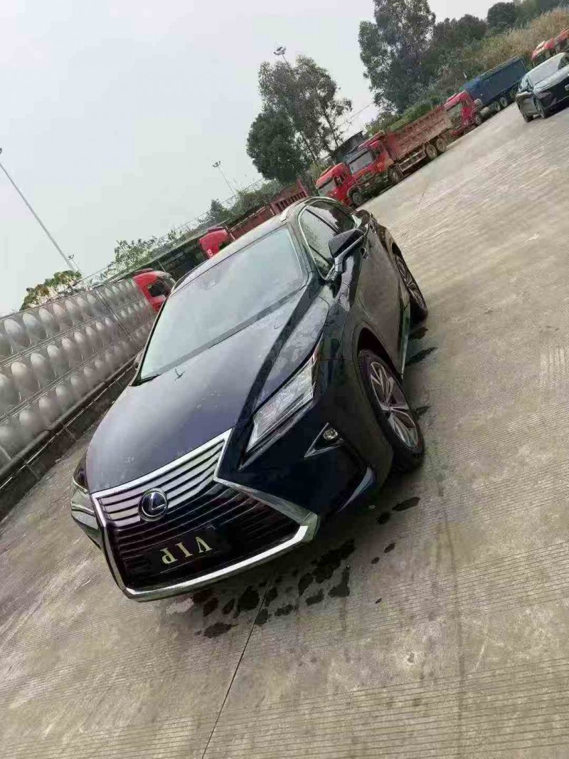 德阳18年雷克萨斯RX2