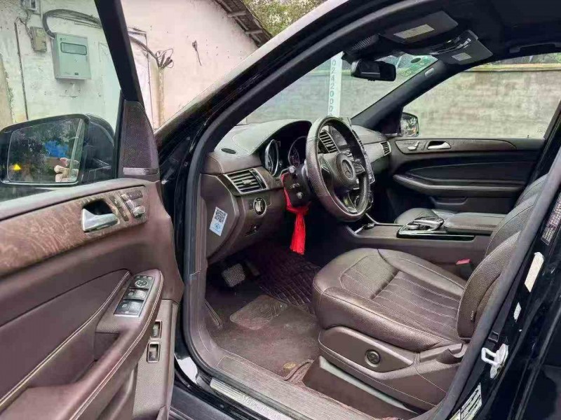 遂宁17年奔驰GLS3