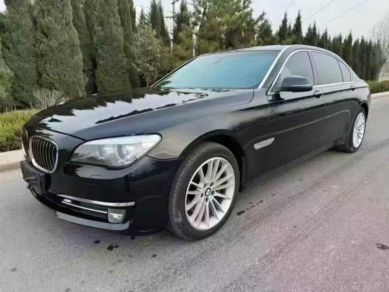 淄博15年宝马7系3