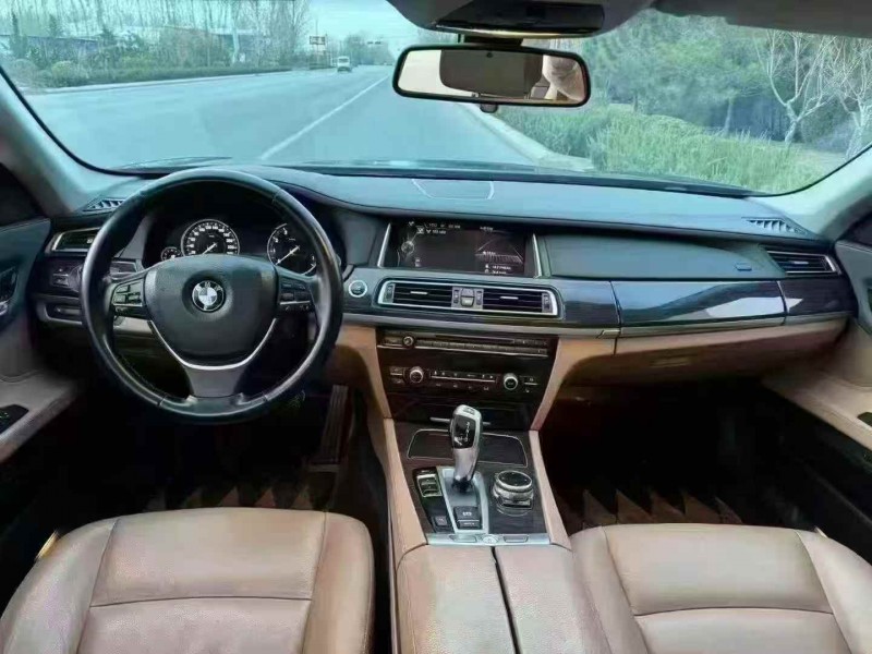 淄博15年宝马7系7