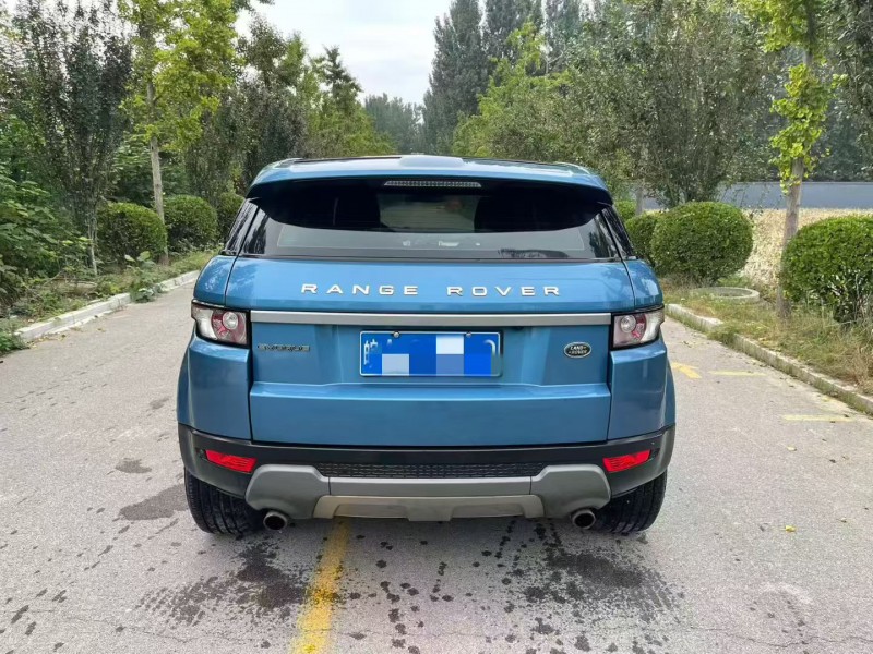 济宁14年路虎极光9