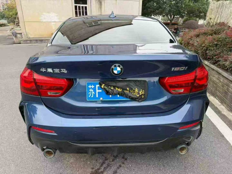 嘉兴21年宝马1系9