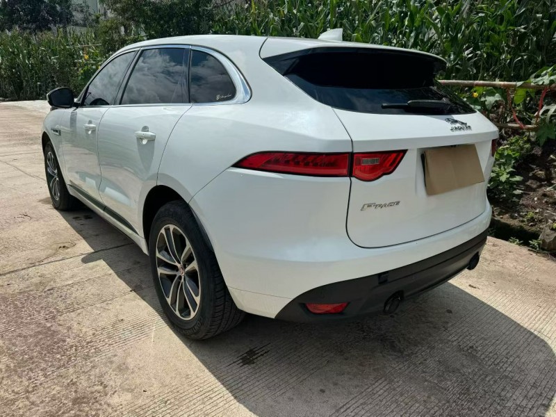 成都17年捷豹锋湃5