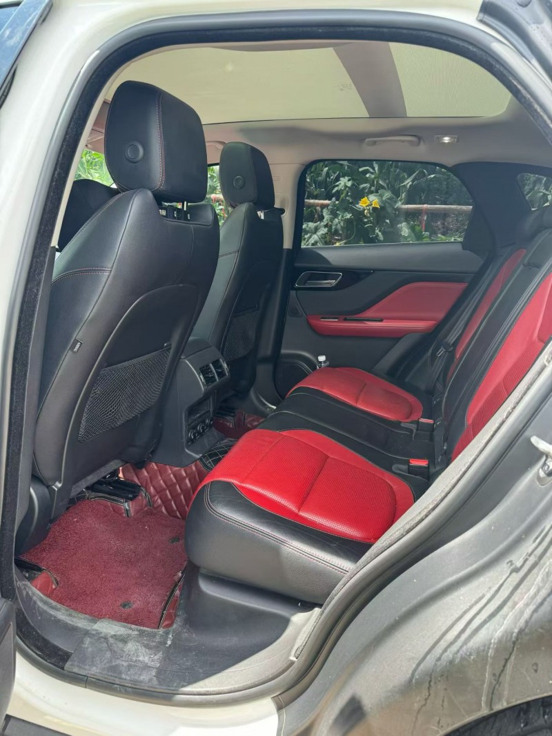 成都17年捷豹锋湃7