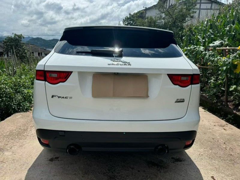 成都17年捷豹锋湃9