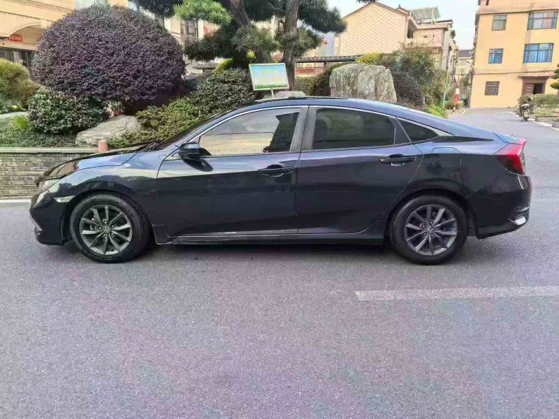 衢州19年本田思域4