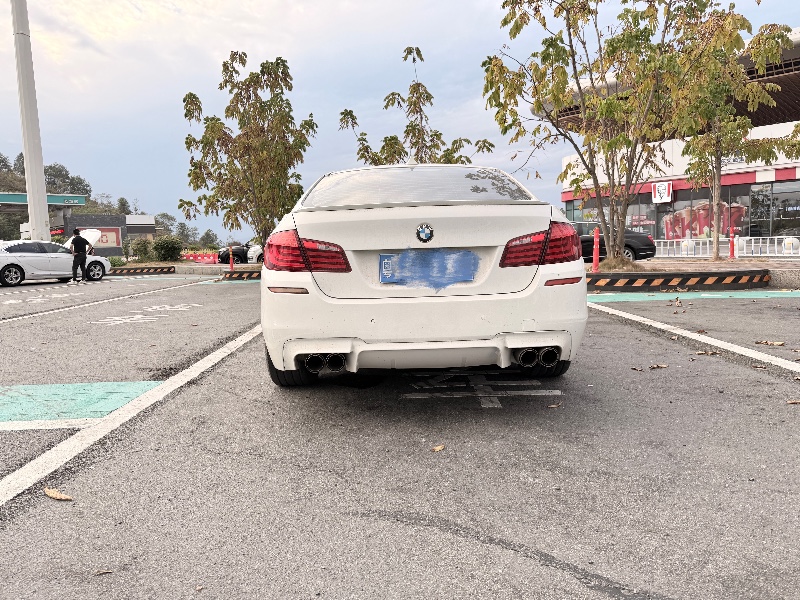 惠州11年宝马5系3