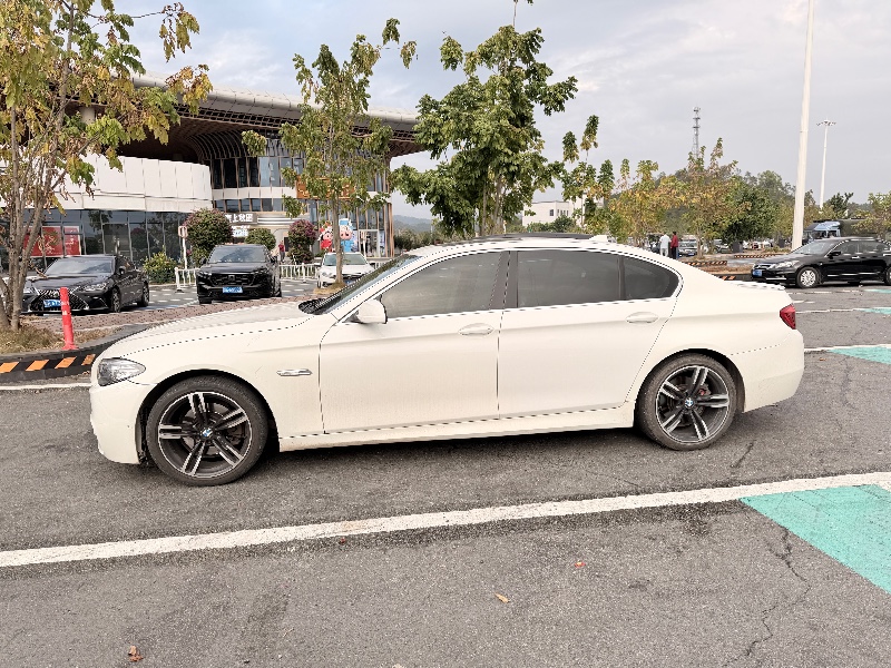 惠州11年宝马5系8