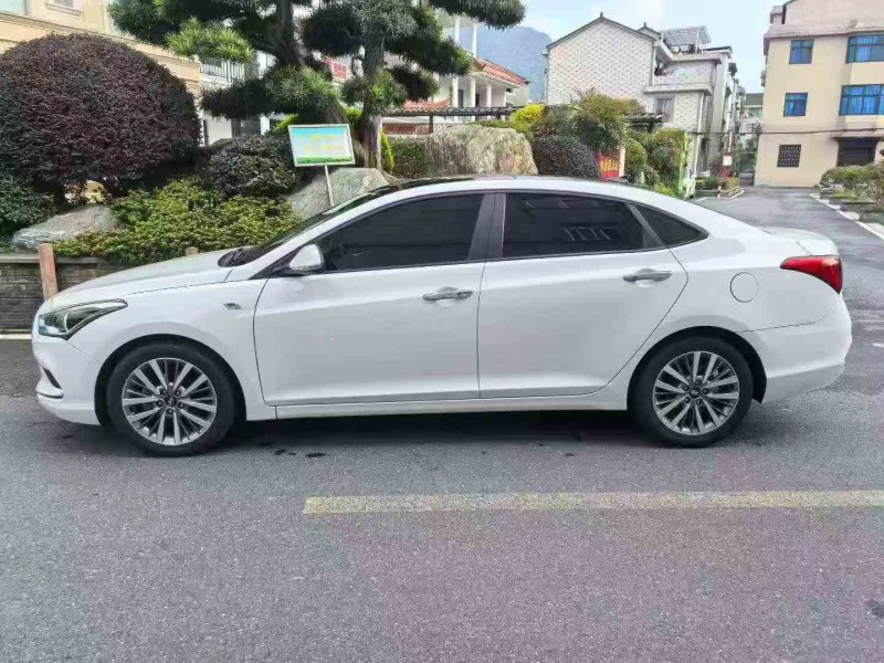 嘉兴21年现代名图6