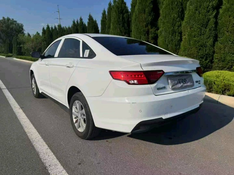 淄博24年吉利帝豪3