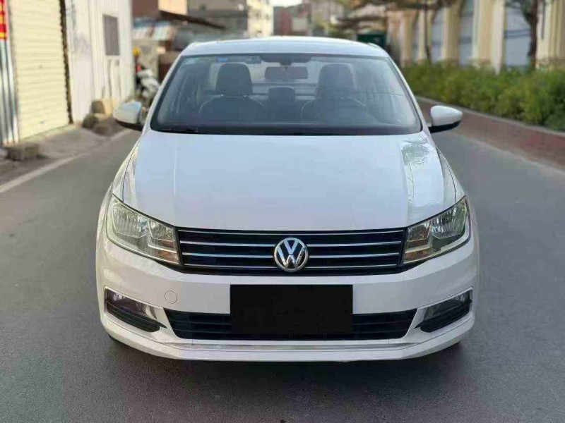 南平17年大众桑塔纳1