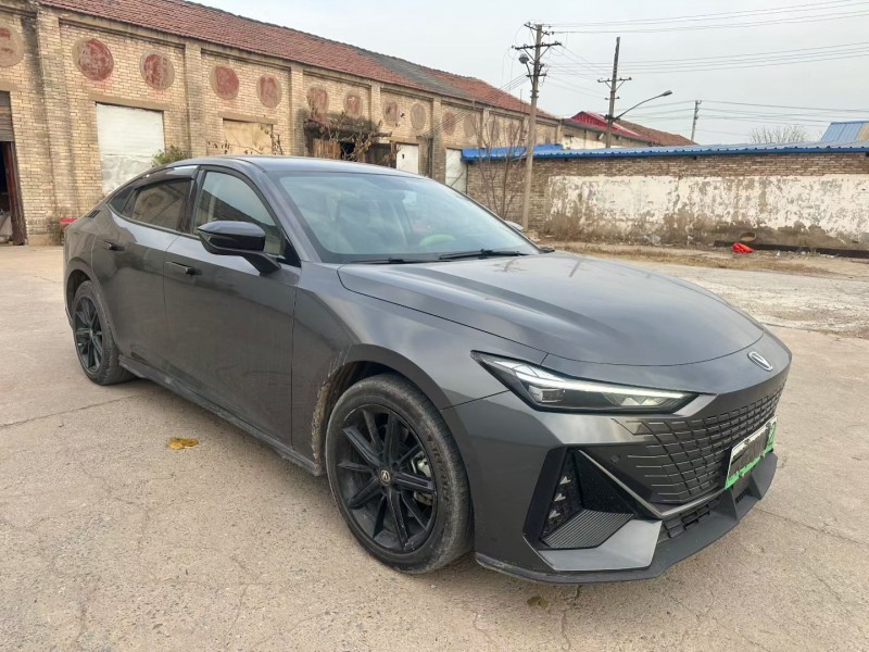 郑州23年长安汽车UNI3