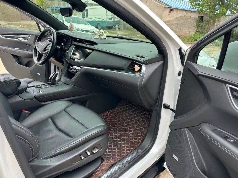 郑州20年凯迪拉克XT54