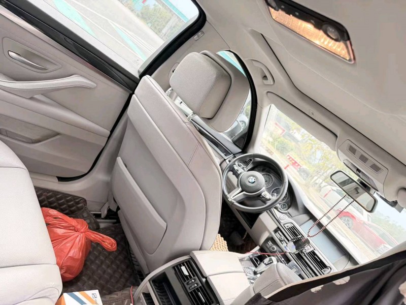 惠州11年宝马5系4