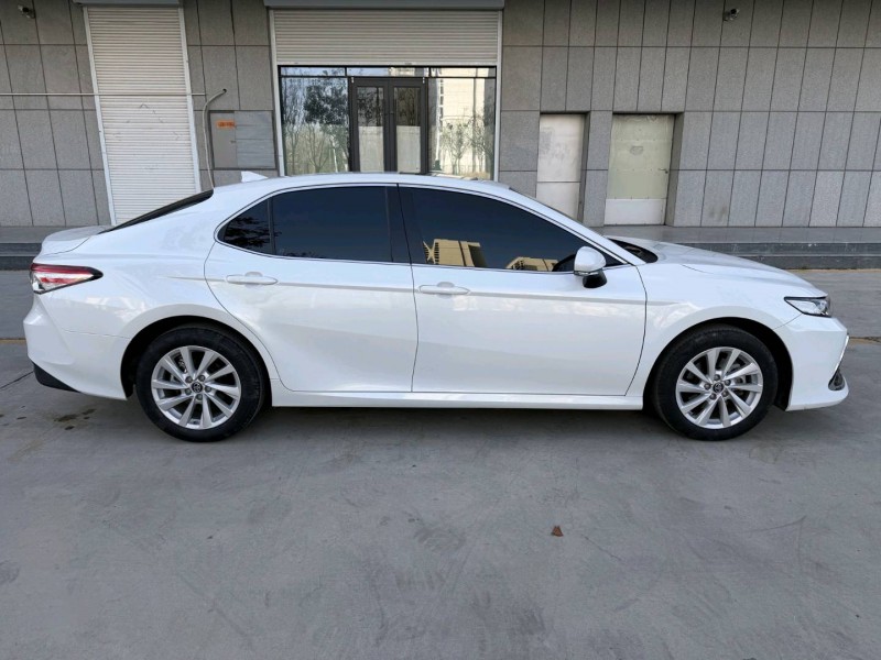 济宁23年丰田凯美瑞4