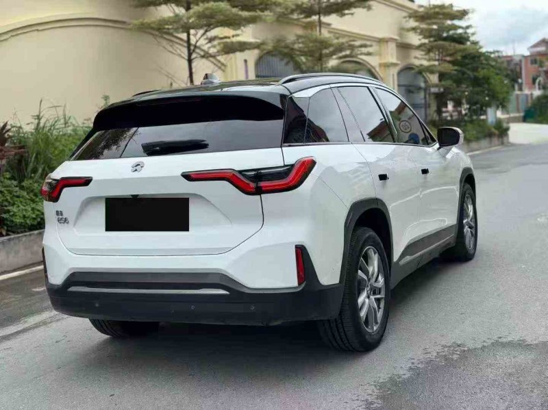 三明22年蔚来ES68