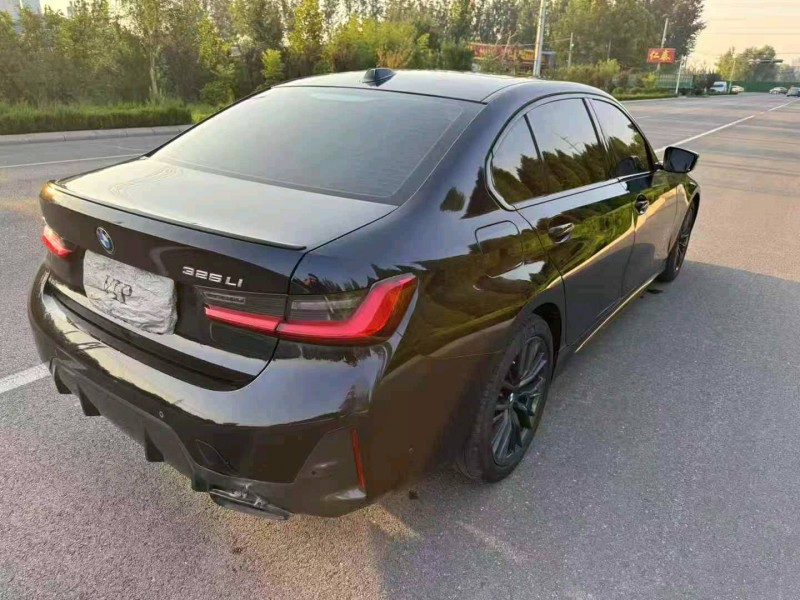 淄博23年宝马3系6