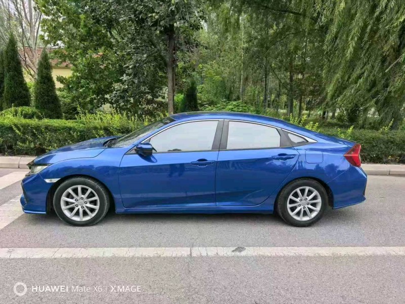 淄博17年本田思域3