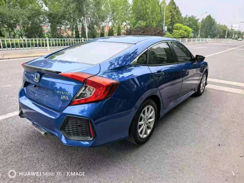 淄博17年本田思域4