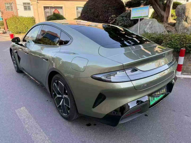 金华24年小米SU79