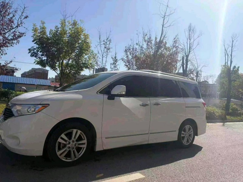 娄底18年日产贵士3