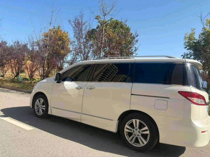 娄底18年日产贵士7