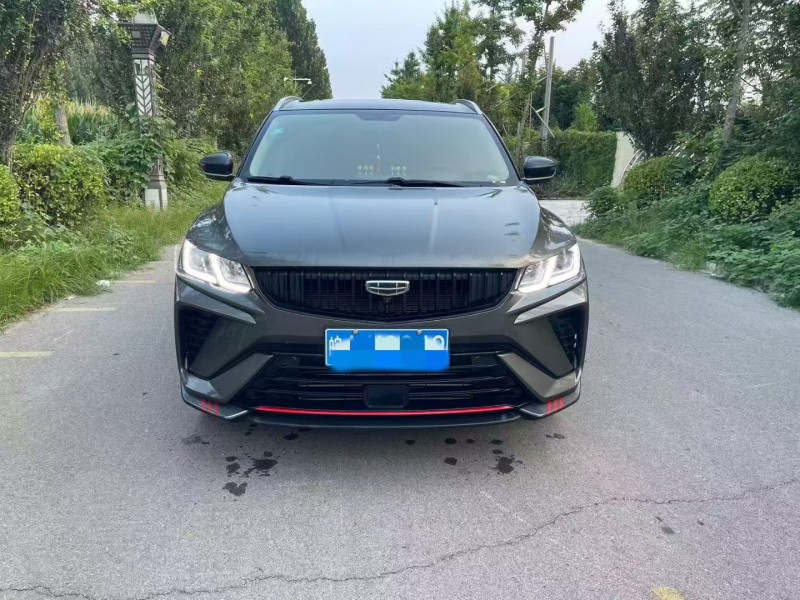 济宁23年吉利缤越1