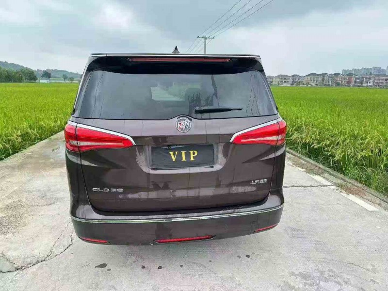 嘉兴17年别克GL89