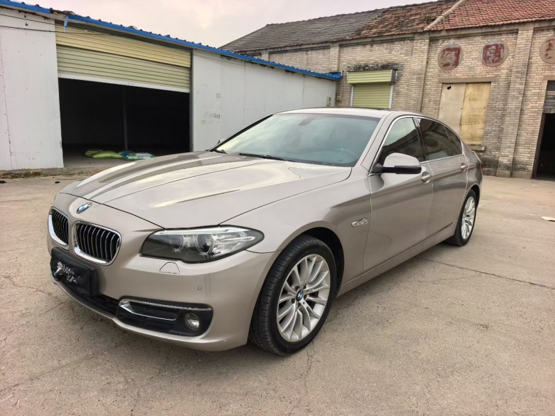 郑州17年宝马5系3