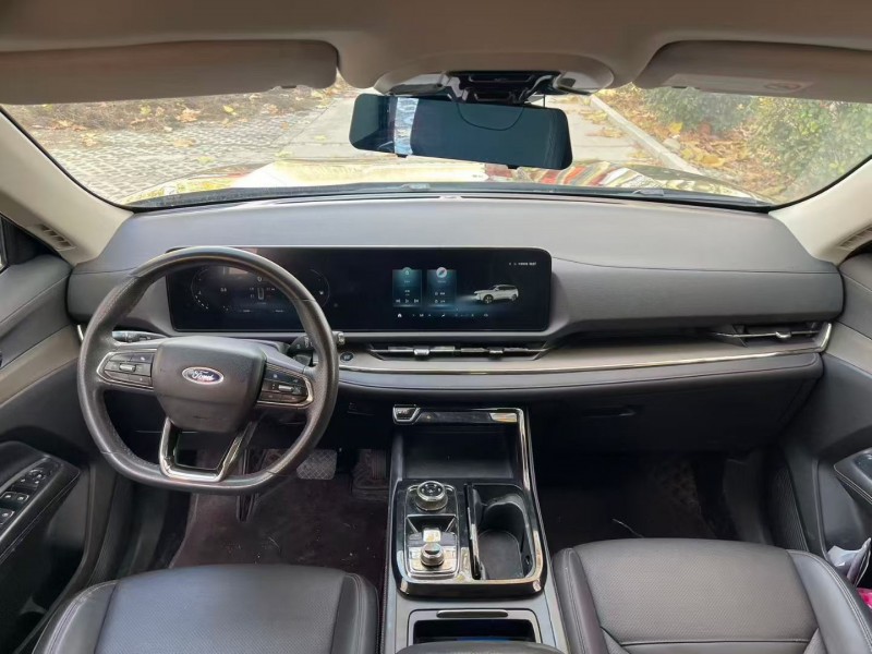 济宁24年福特领睿5