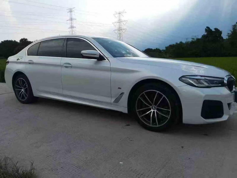 杭州22年宝马5系3