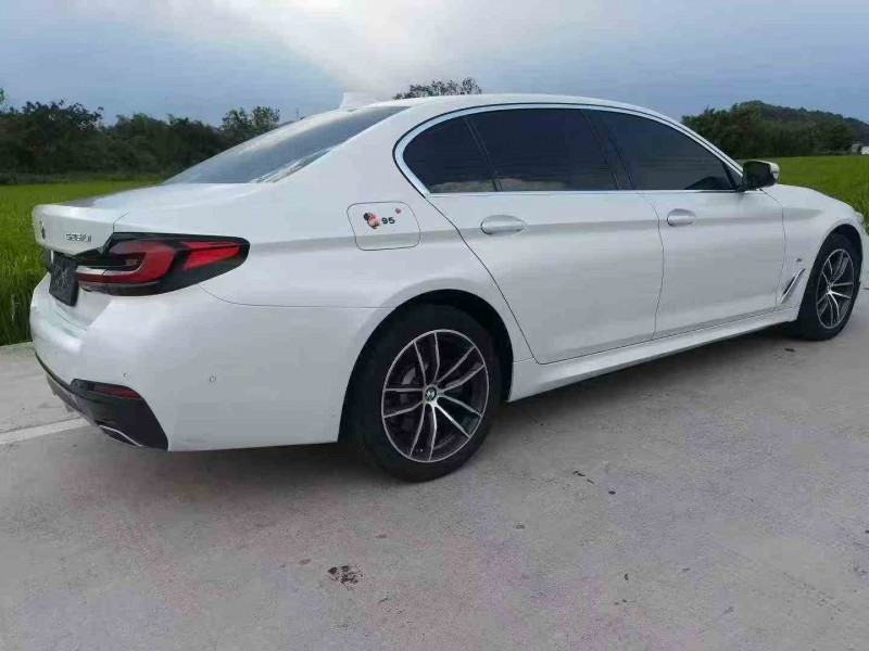 杭州22年宝马5系8