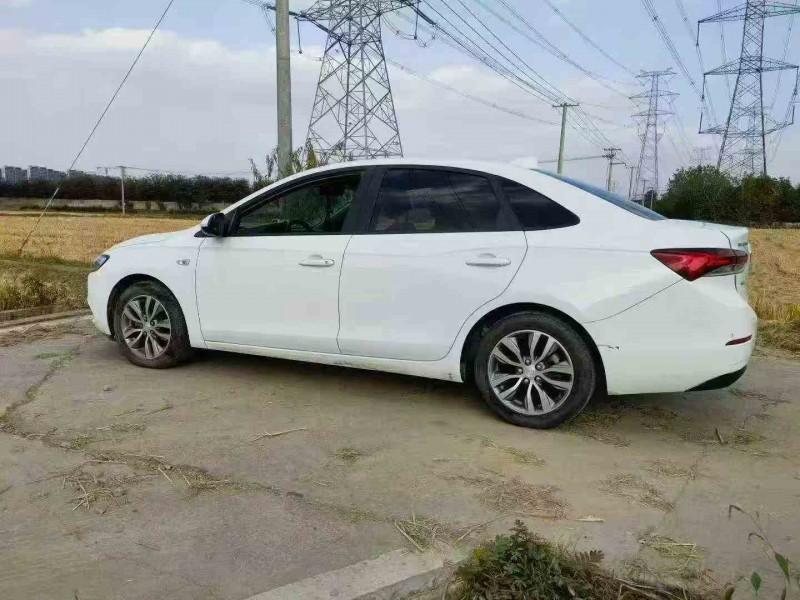 温州18年别克英朗8