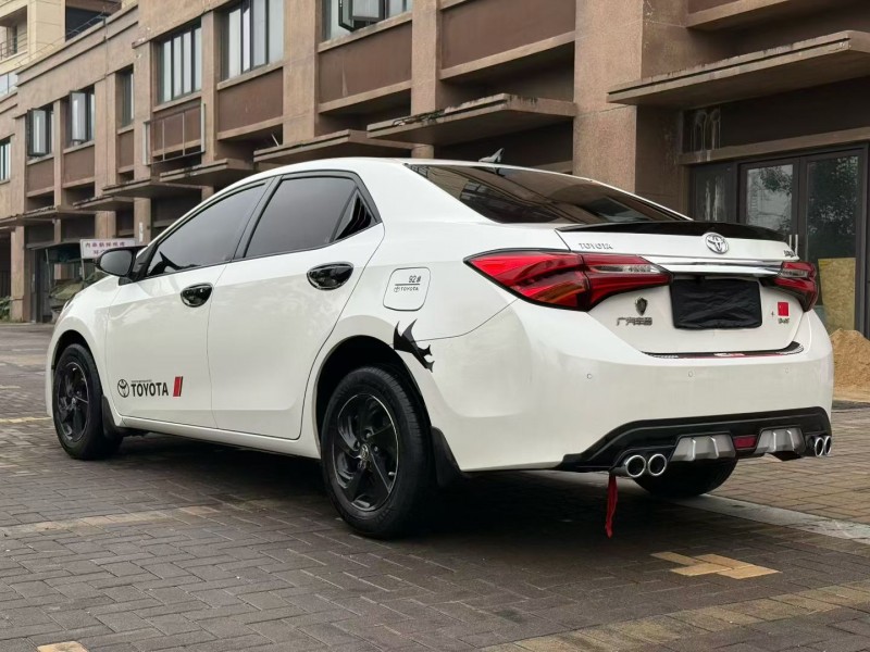 海口17年丰田雷凌6