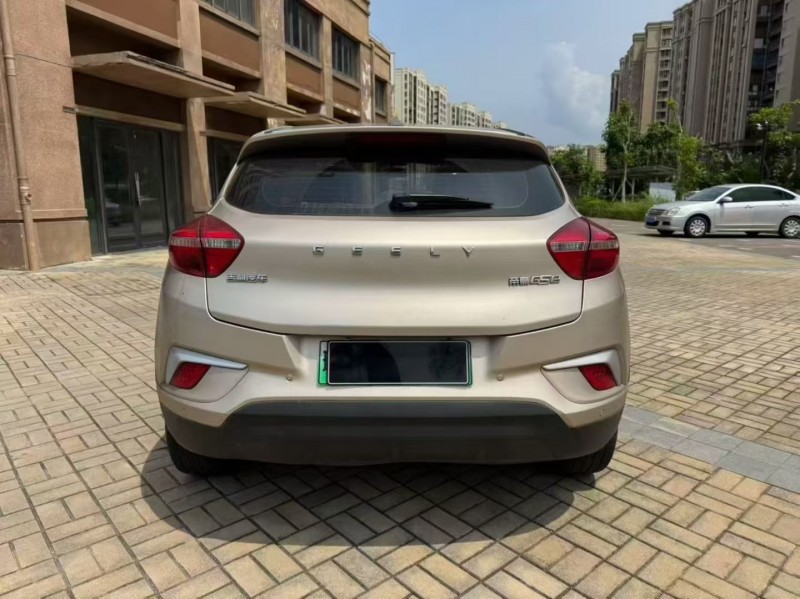 海口20年吉利帝豪9