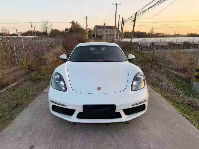 嘉兴18年保时捷7181