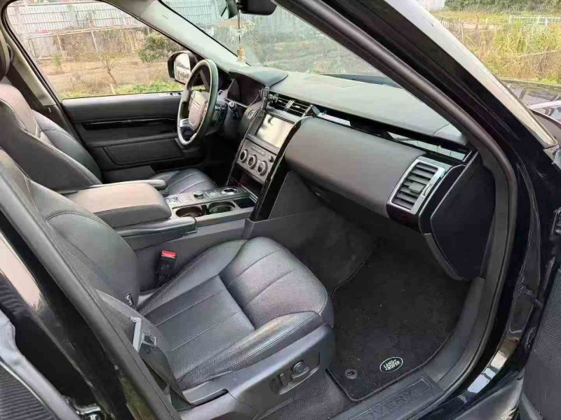 温州19年路虎发现4