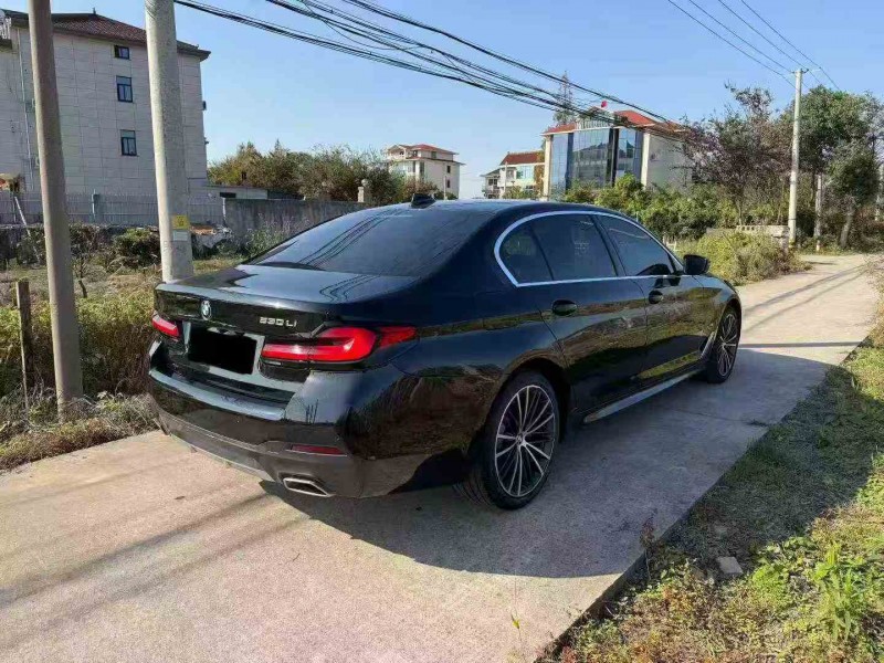 湖州20年宝马5系8