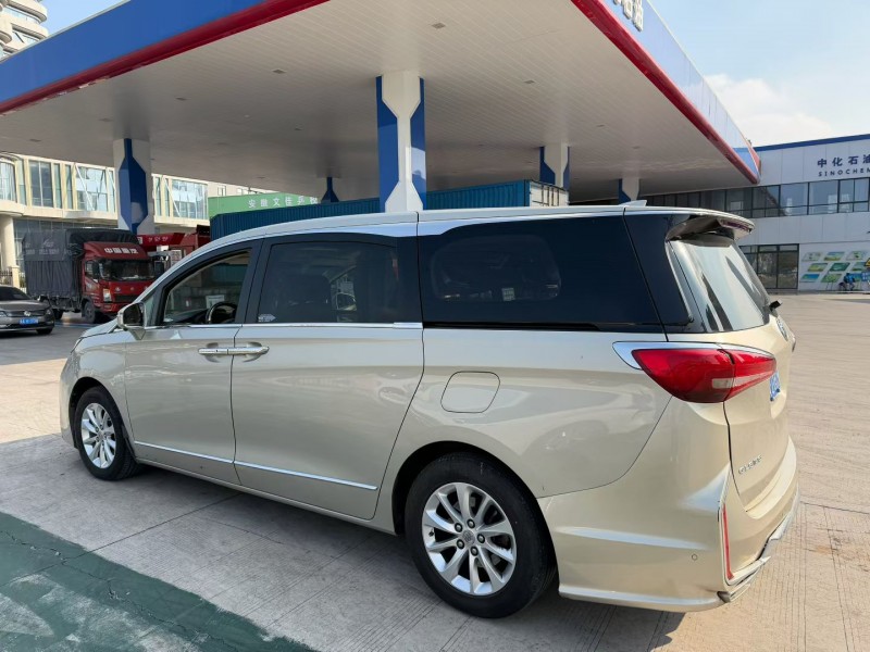 南昌19年别克GL87