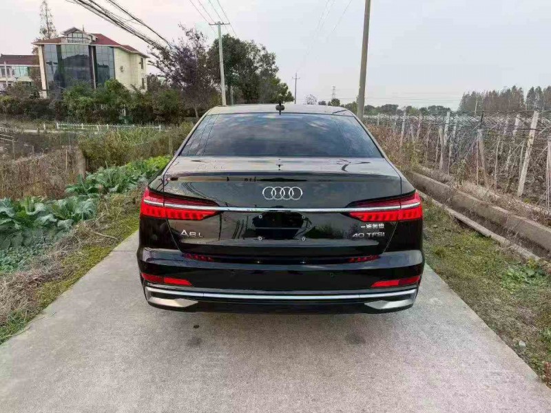 嘉兴23年奥迪A6L9