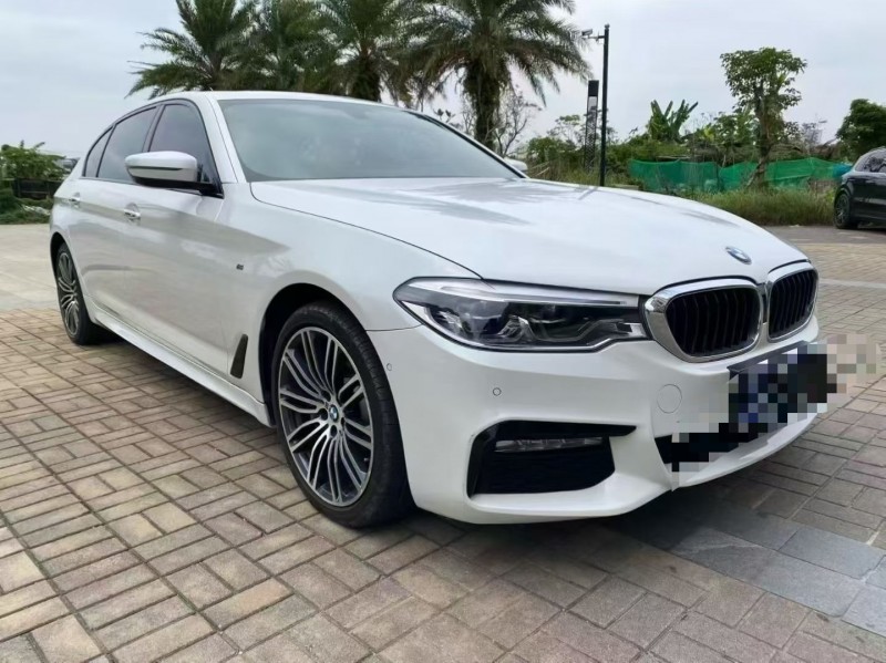 海口18年宝马5系3