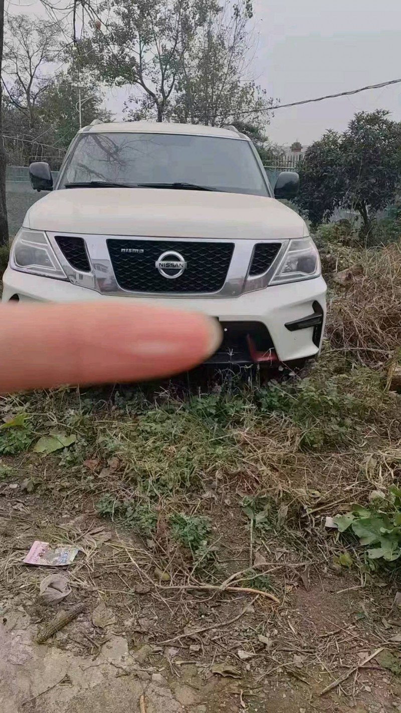 宜昌19年日产途乐1