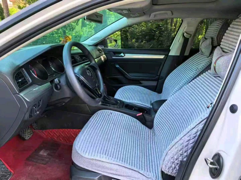 淄博17年大众凌渡8