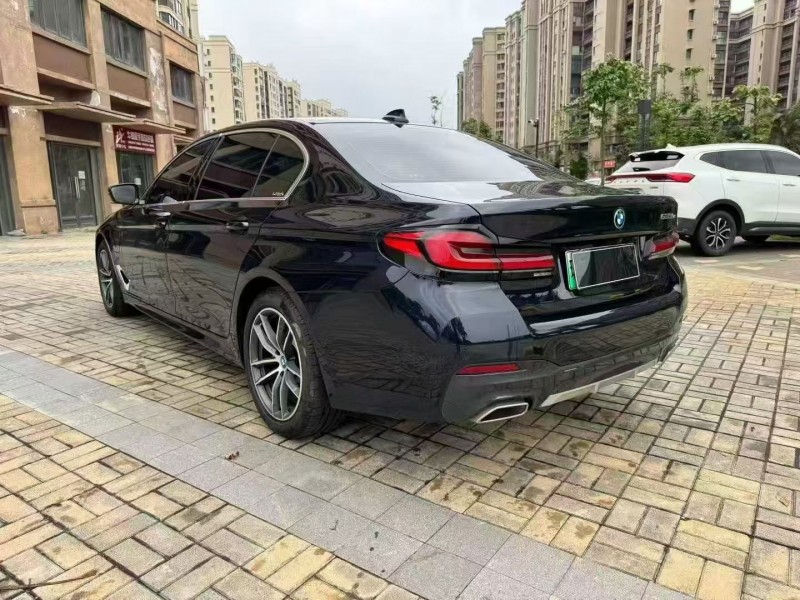 海口22年宝马5系8